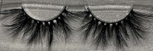 Load image into Gallery viewer, Lashes
